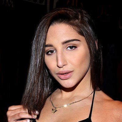 Abella Danger Bukake Porn Videos 